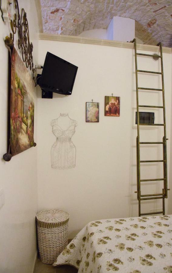 Edone Apartment Locorotondo Bagian luar foto