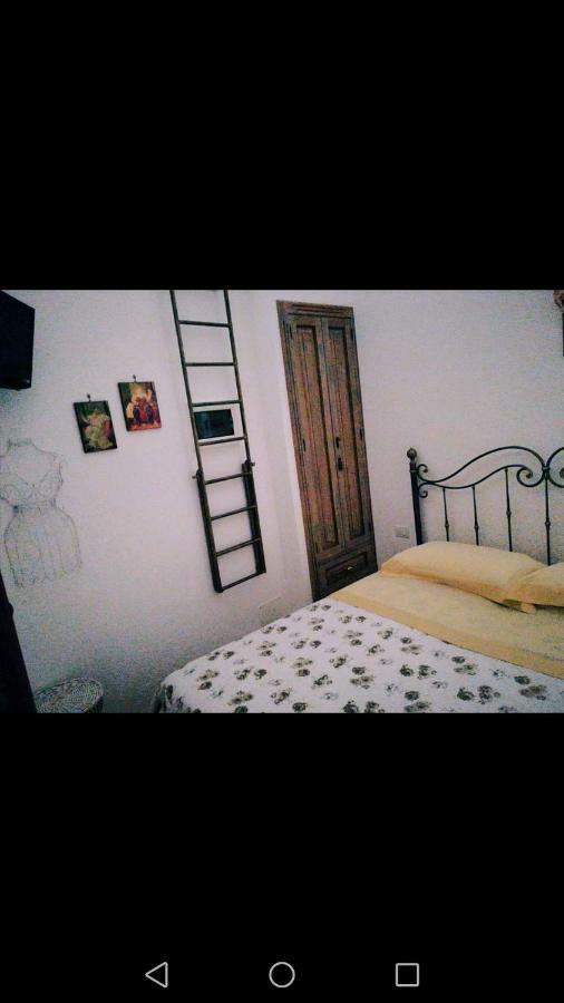 Edone Apartment Locorotondo Bagian luar foto