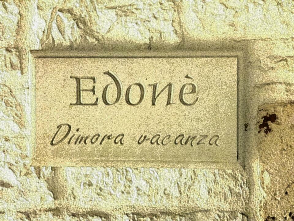 Edone Apartment Locorotondo Bagian luar foto